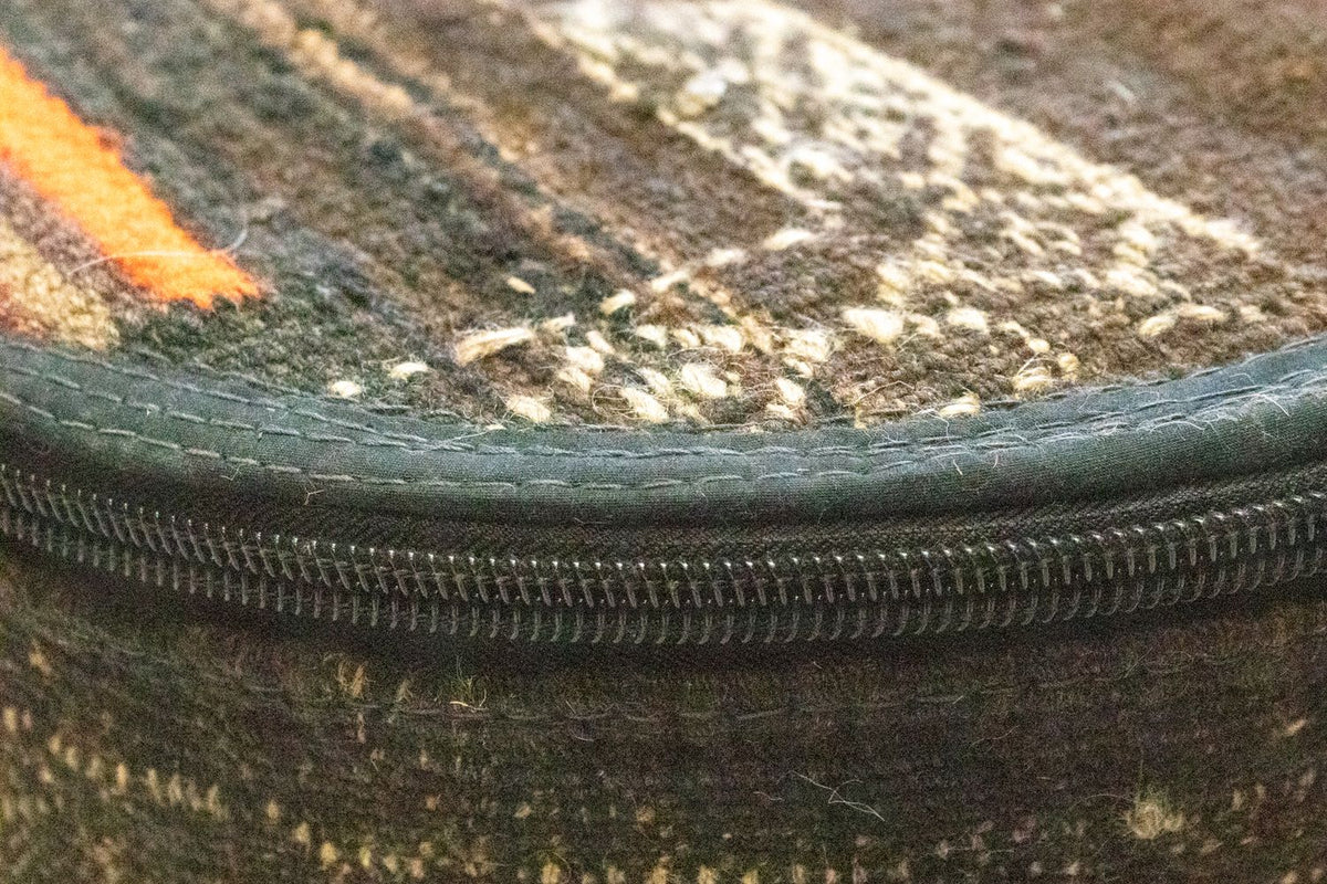 Sitzmöbel sonderform  - 42 x 36 cm - mehrfarbig