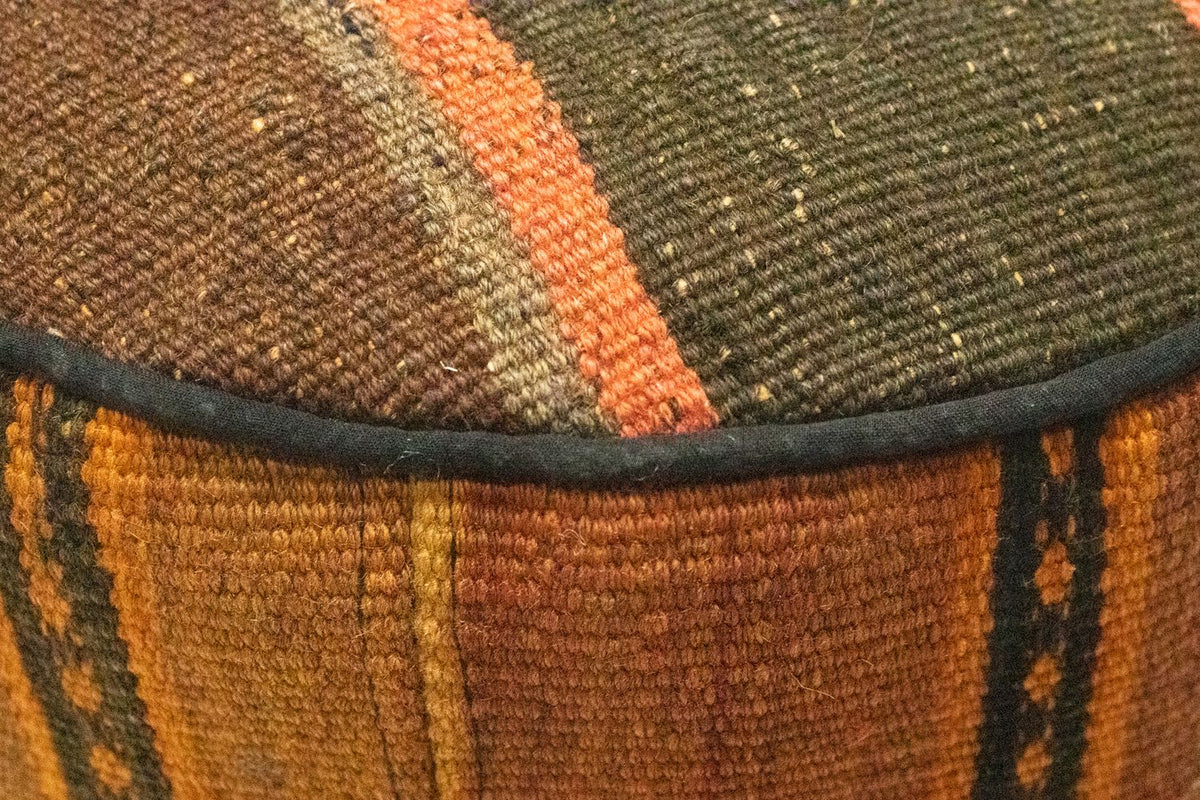 Sitzmöbel sonderform  - 42 x 36 cm - mehrfarbig