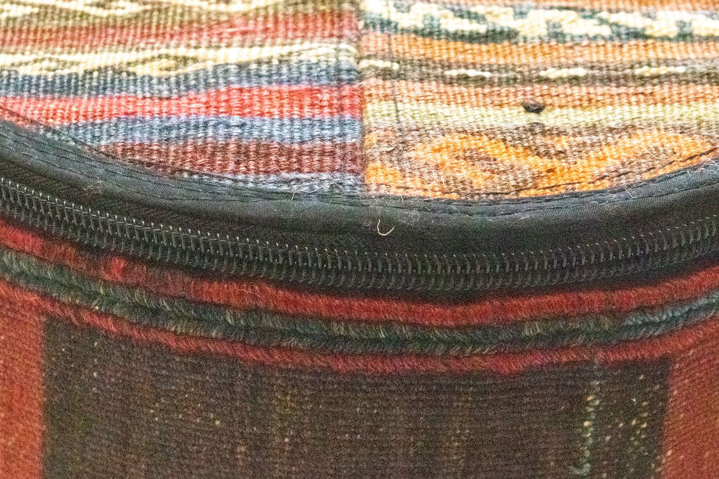 Sitzmöbel sonderform  - 42 x 36 cm - mehrfarbig