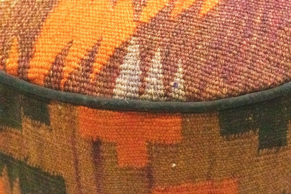 Sitzmöbel sonderform  - 42 x 36 cm - mehrfarbig