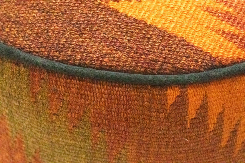 Sitzmöbel sonderform  - 42 x 36 cm - mehrfarbig