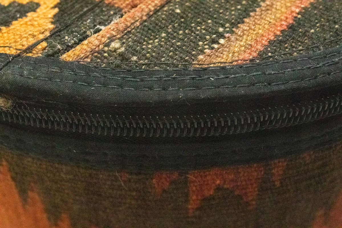 Sitzmöbel sonderform  - 42 x 36 cm - mehrfarbig