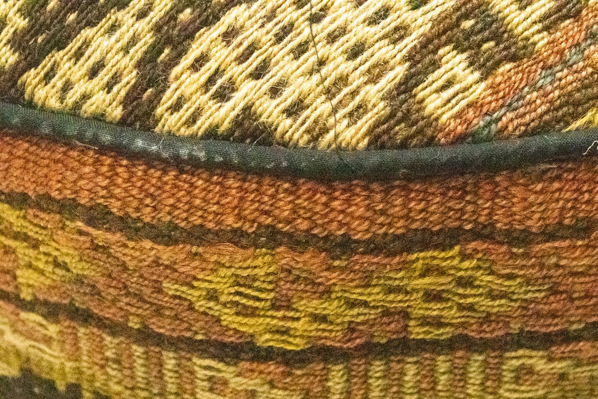 Sitzmöbel sonderform  - 42 x 36 cm - mehrfarbig