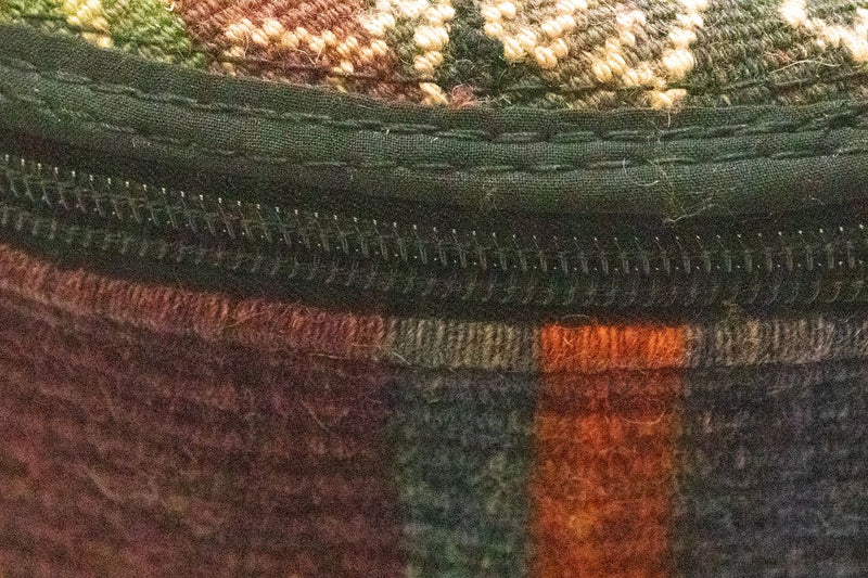 Sitzmöbel sonderform  - 42 x 36 cm - mehrfarbig