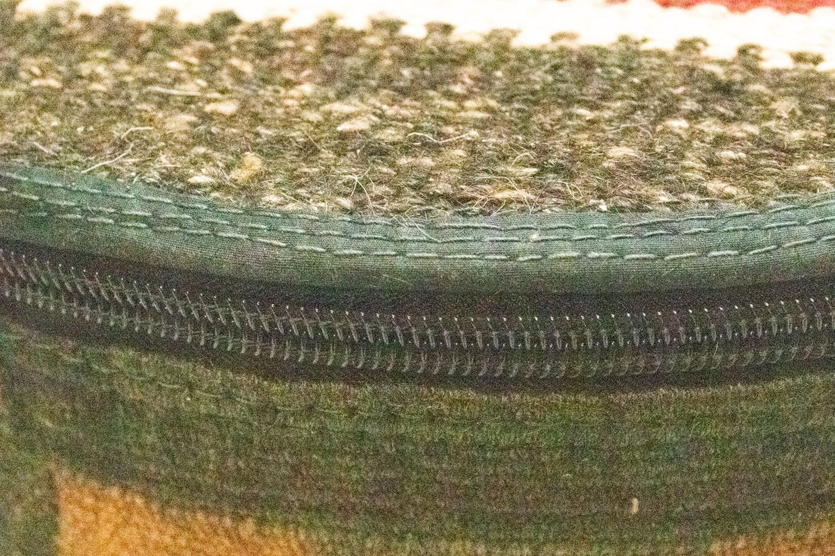 Sitzmöbel sonderform  - 42 x 36 cm - mehrfarbig