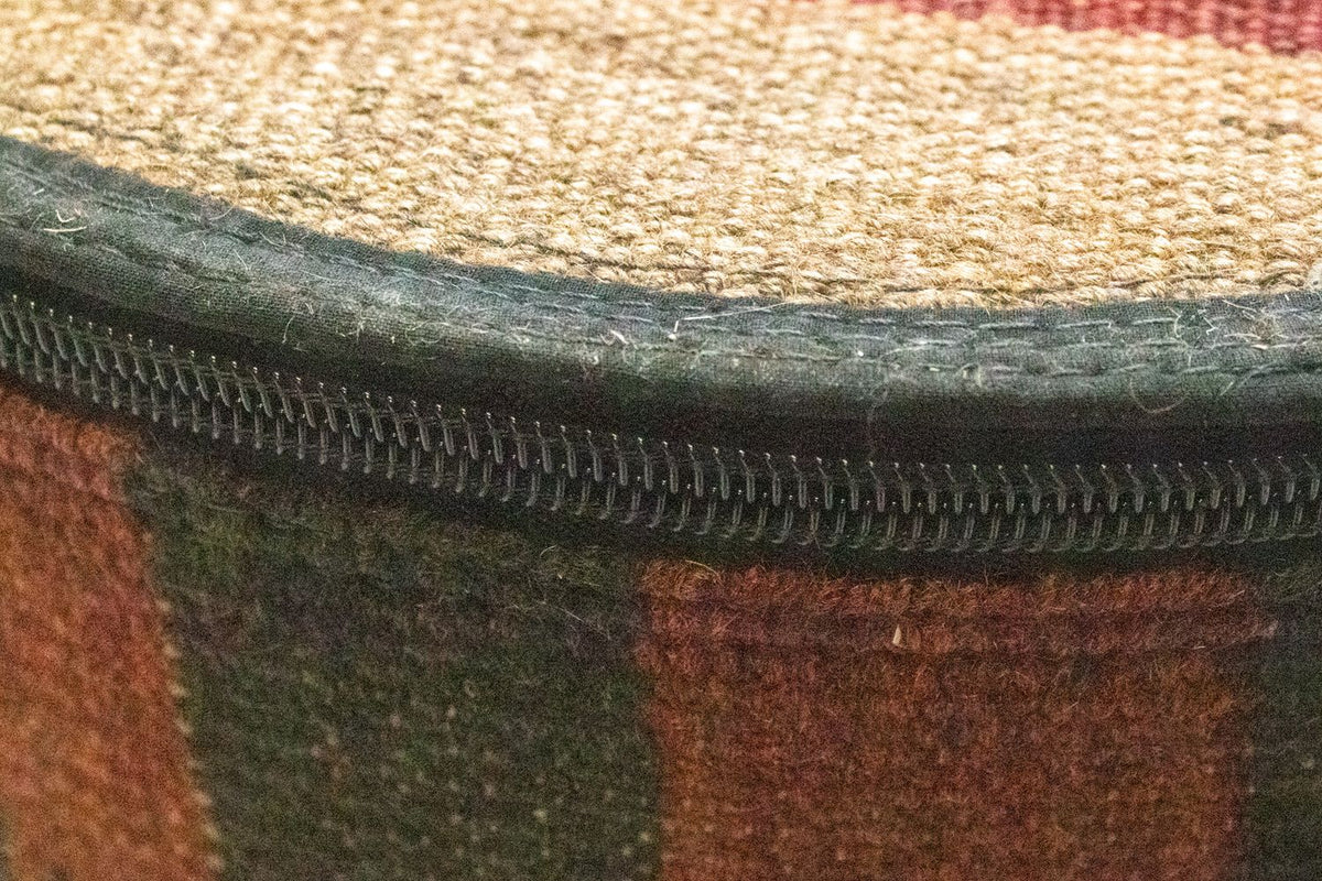 Sitzmöbel sonderform  - 42 x 36 cm - mehrfarbig