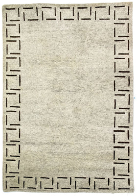 Nepal mattan - 183 x 124 cm - beige