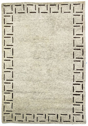 Nepal mattan - 183 x 124 cm - beige