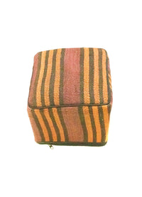 Sitzmöbel sonderform  - 30 x 30 cm - mehrfarbig