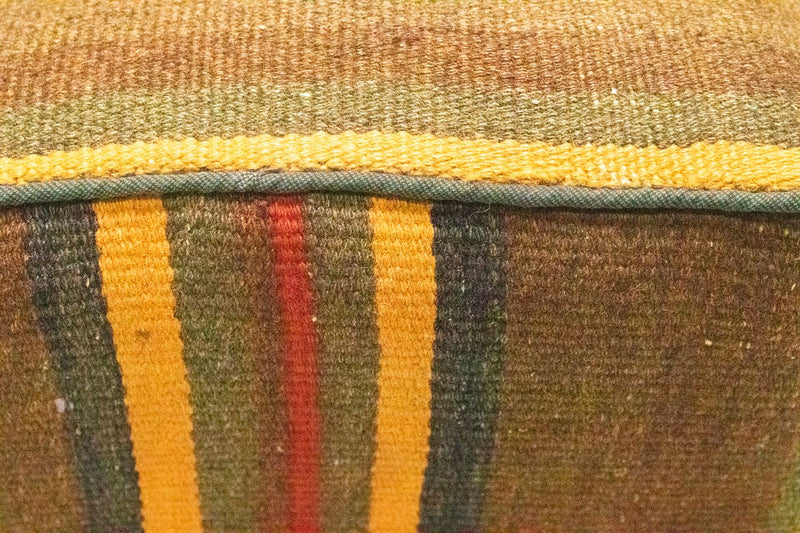 Sitzmöbel sonderform  - 30 x 30 cm - mehrfarbig