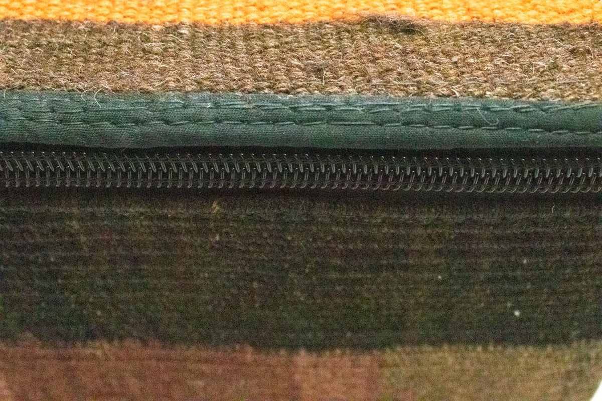 Sitzmöbel sonderform  - 30 x 30 cm - mehrfarbig