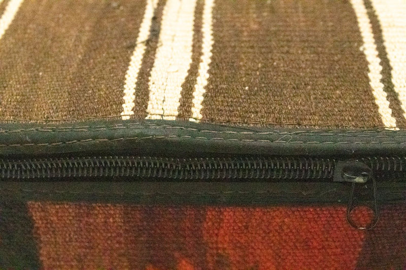 Sitzmöbel sonderform  - 30 x 30 cm - mehrfarbig