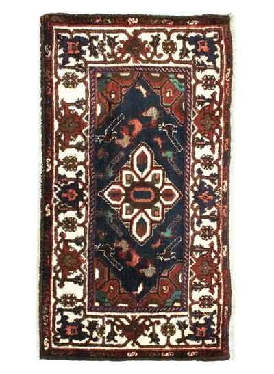 Hosseinabad Mattan 59x106cm - Persisk matta