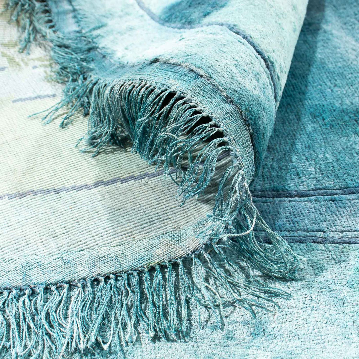 Silk matta - China Silk runt  - 187 x 187 cm - ljusblå