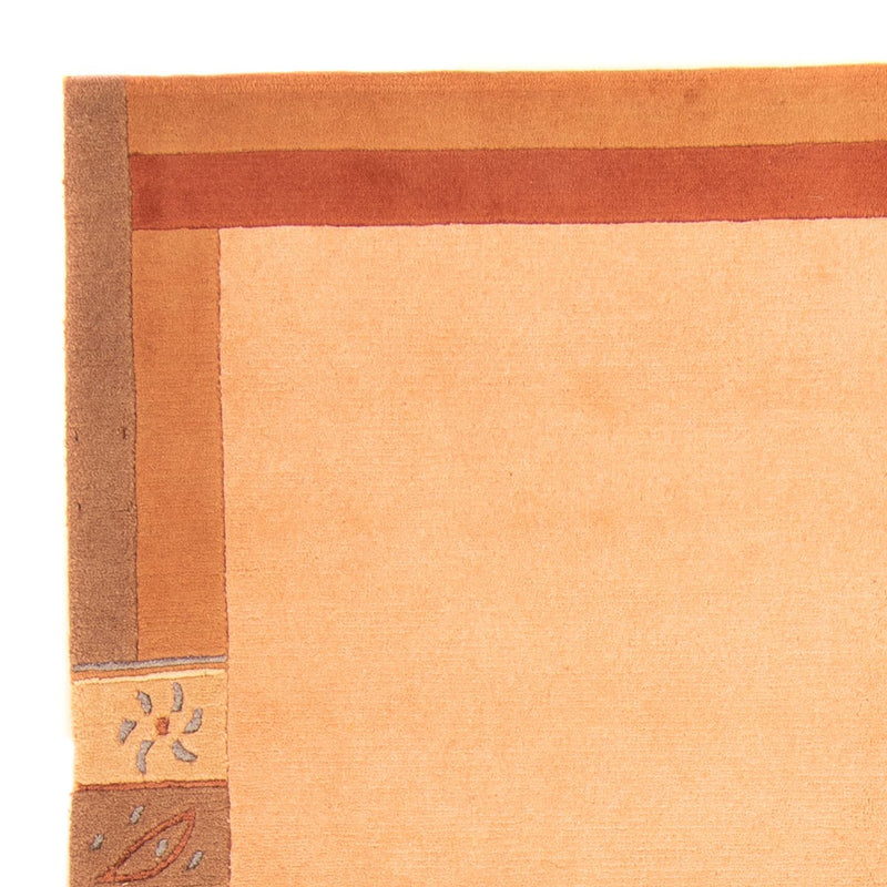 Nepal mattan - 237 x 170 cm - beige