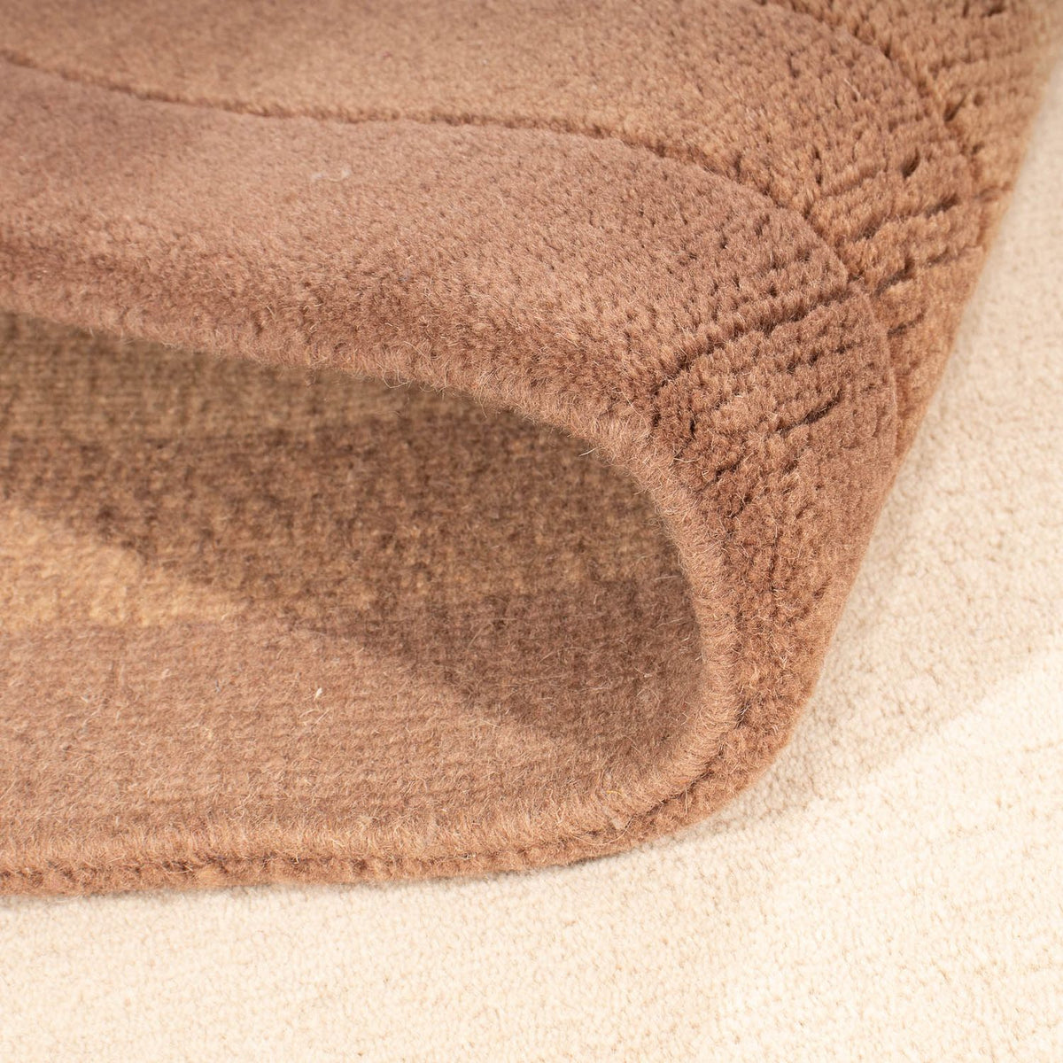 Nepal mattan - 198 x 144 cm - beige