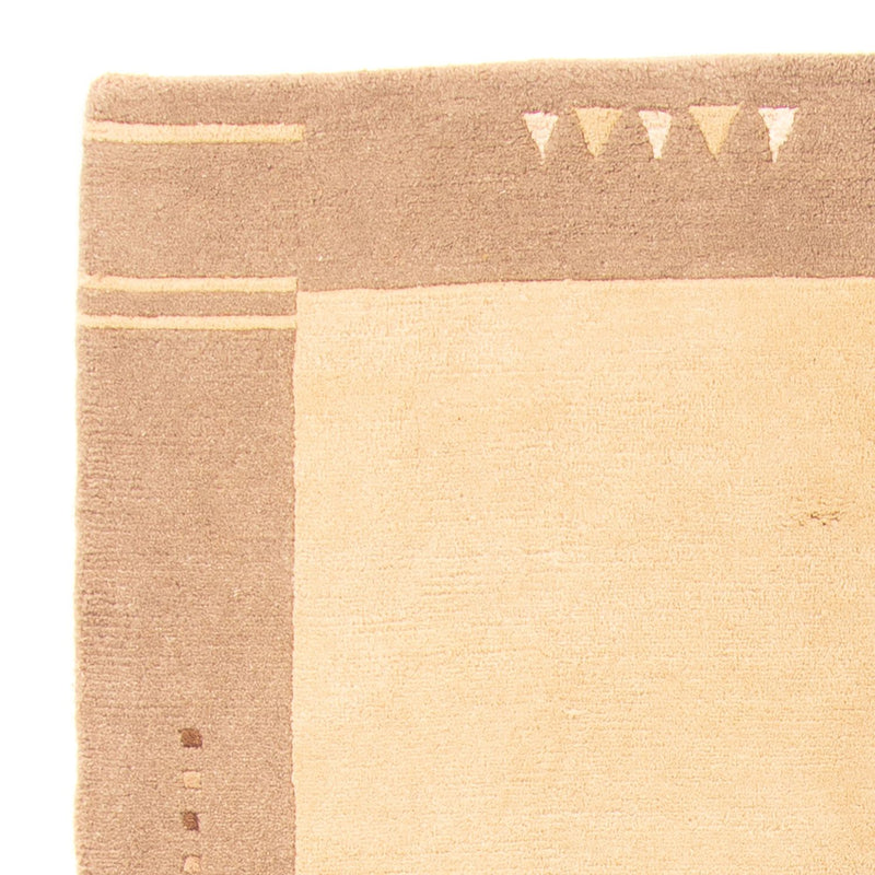 Nepal mattan - 230 x 160 cm - ljusbrun