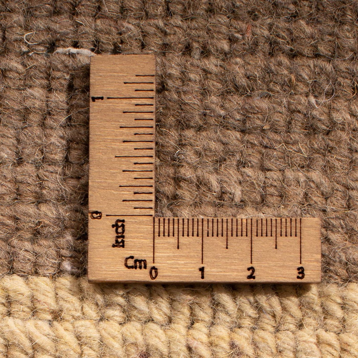 Nepal mattan - 230 x 160 cm - ljusbrun