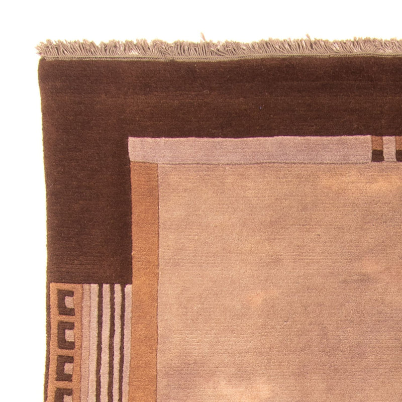 Nepal mattan - 193 x 142 cm - ljusbrun