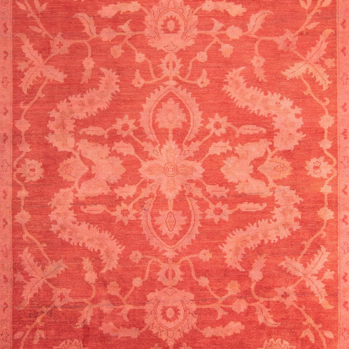 Ziegler Carpet - 365 x 256 cm - ljusröd