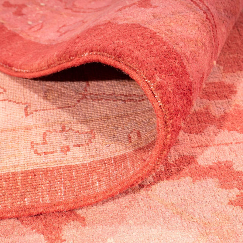 Ziegler Carpet - 365 x 256 cm - ljusröd