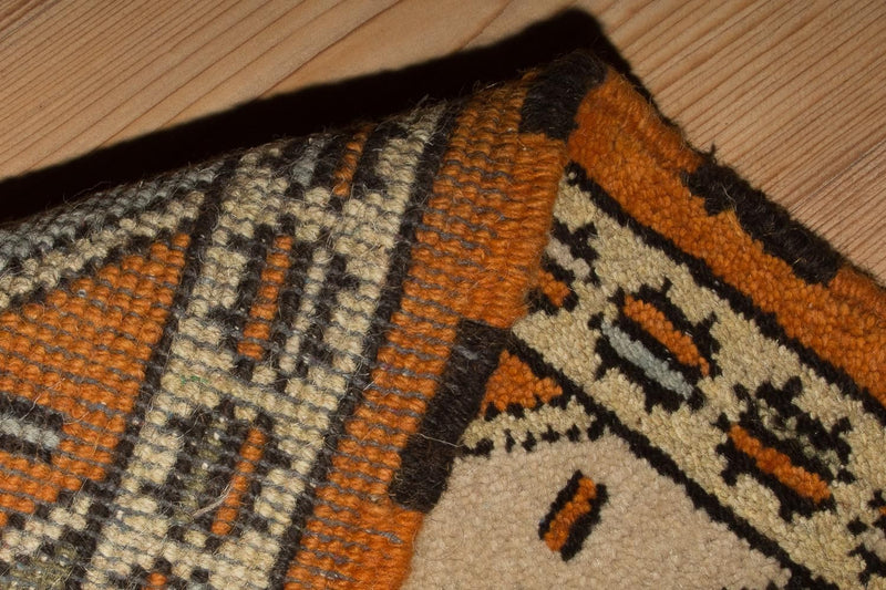 Oriental Carpet - 149 x 93 cm - orange