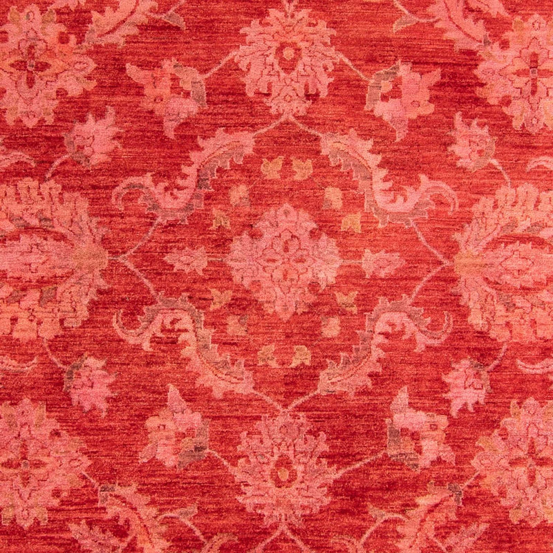 Ziegler Carpet - 350 x 222 cm - ljusröd