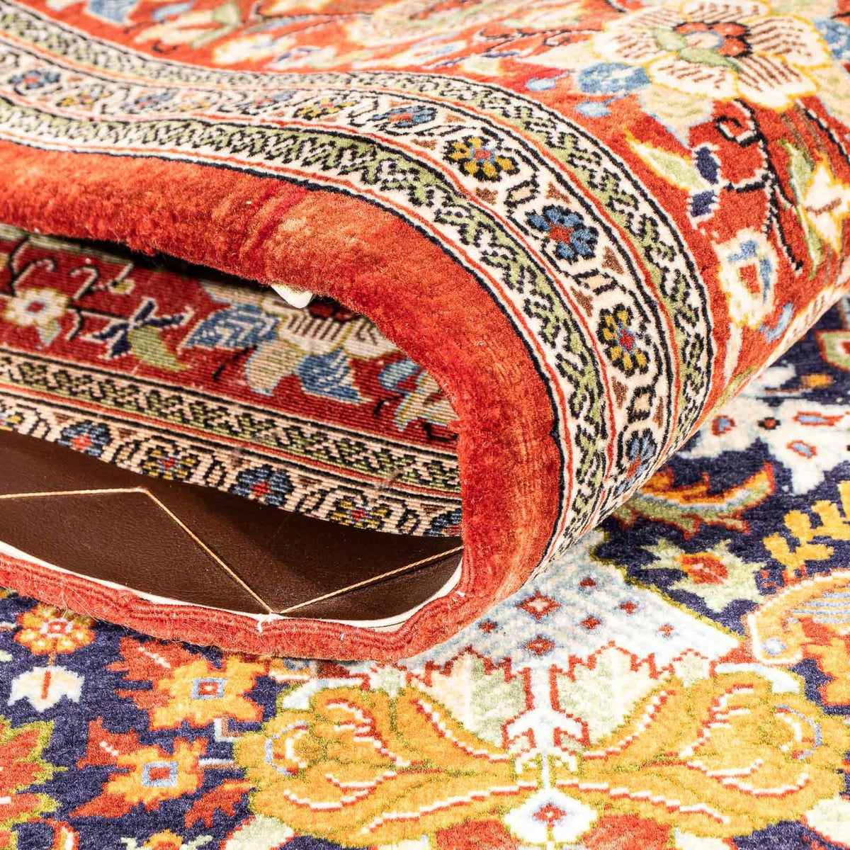 Persisk matta - Ghom - 216 x 116 cm - röd