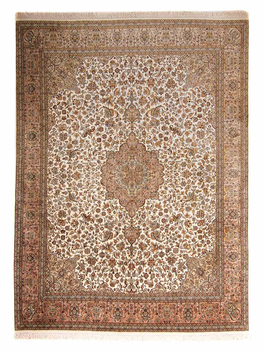 Sidenmatta - Kashmir Silk - 307 x 243 cm - beige