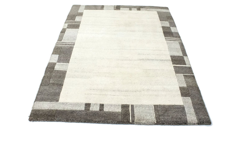 Nepal mattan - 177 x 121 cm - beige