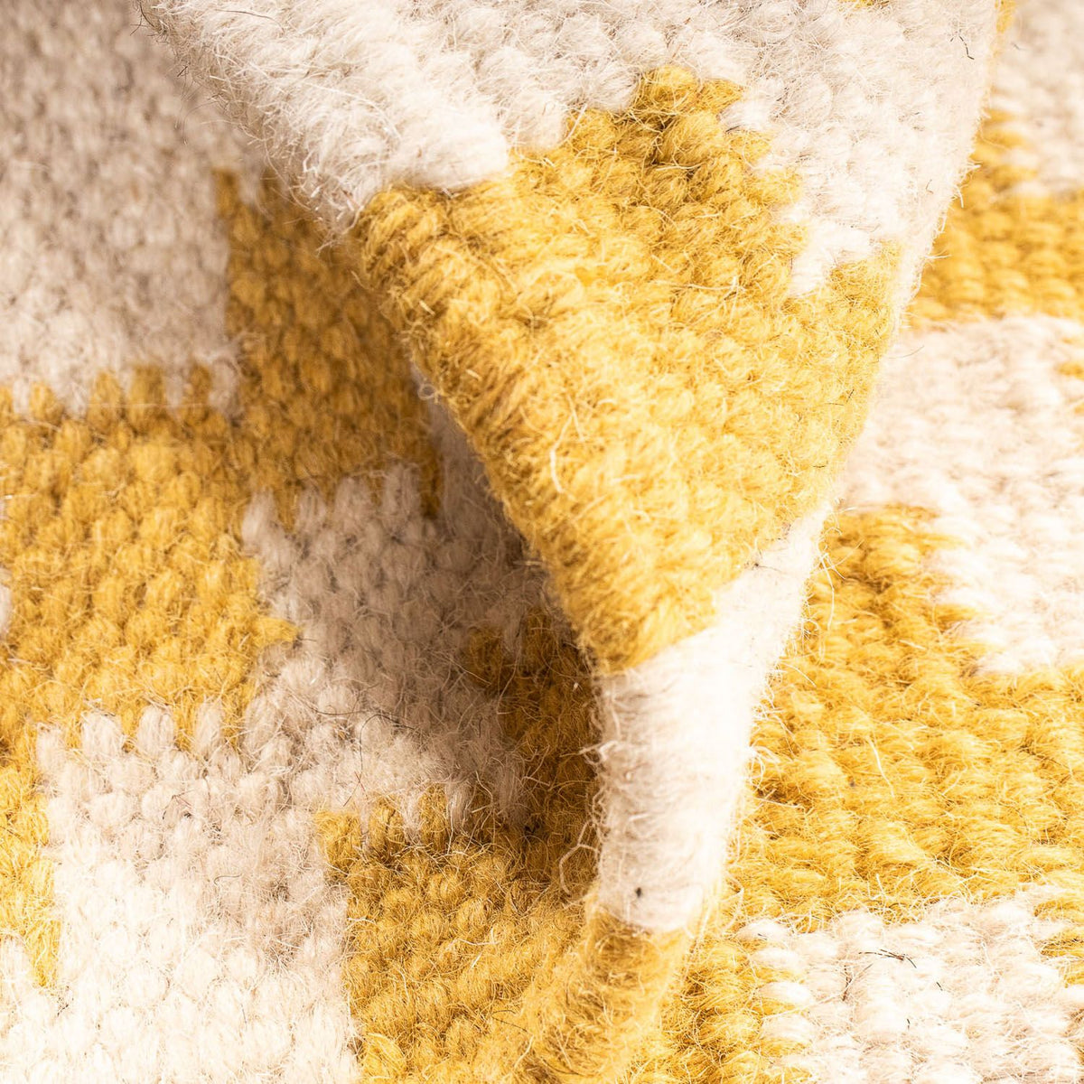 Kelim matta - trendig kvadrat  - 80 x 72 cm - beige