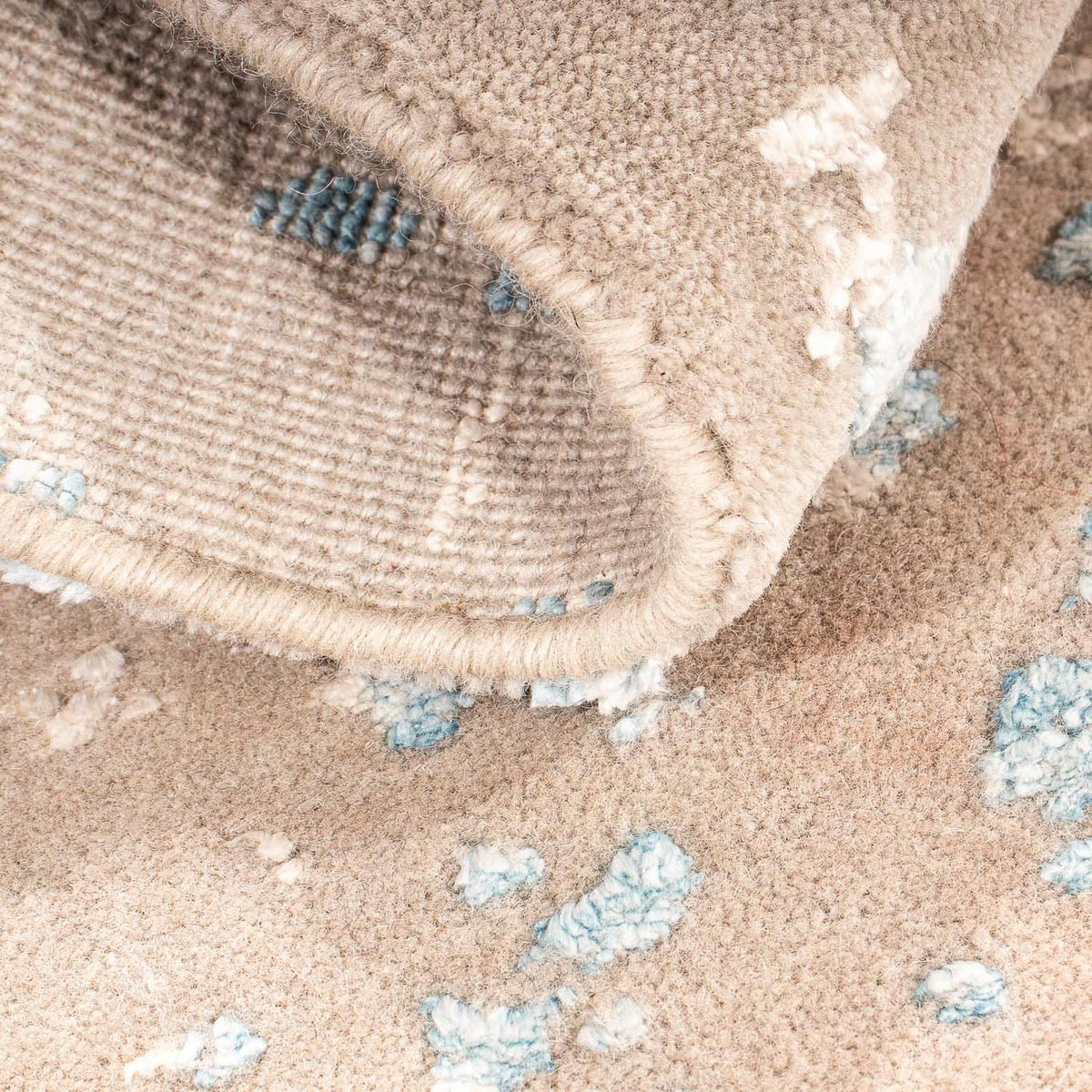 Designermatta - 88 x 63 cm - ljusbrun