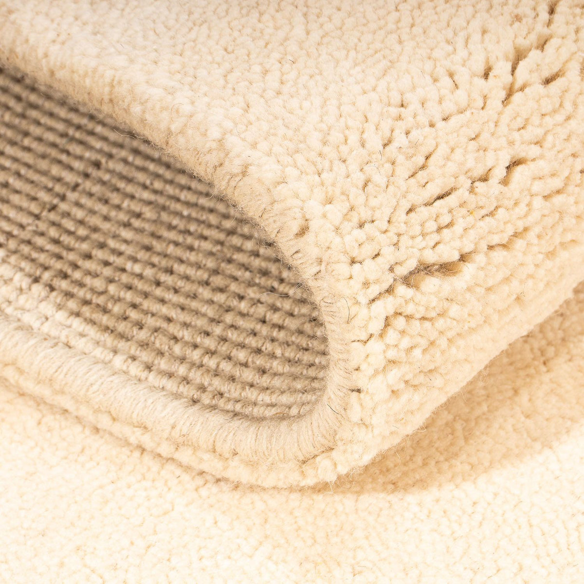 Nepal mattan - 187 x 120 cm - beige