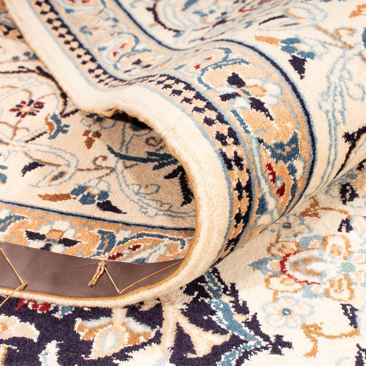 Persisk matta - Nain - Royal - 309 x 204 cm - beige