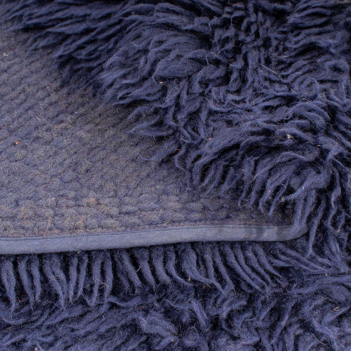 Hög luggmatta runt  - 261 x 261 cm - mörkblå