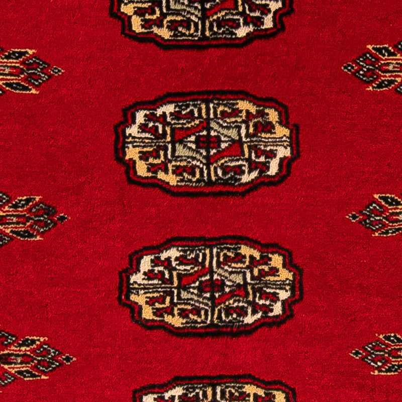 Pakistanska mattan - 123 x 80 cm - mörkröd