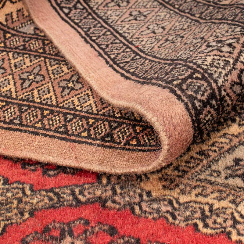 Pakistanska mattan - 150 x 96 cm - mörkröd