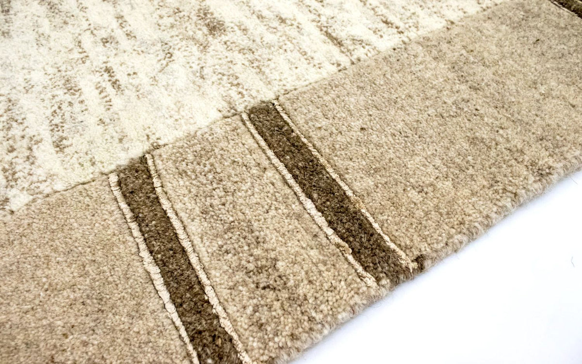 Nepal mattan - 176 x 127 cm - beige