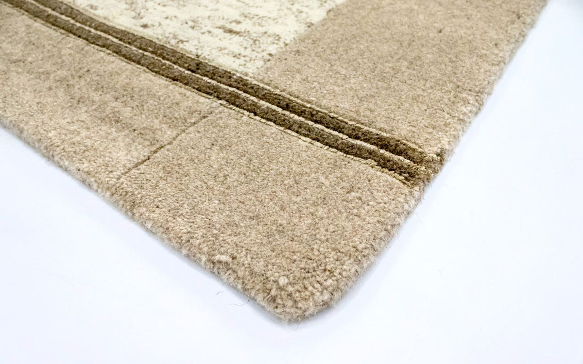 Nepal mattan - 176 x 127 cm - beige