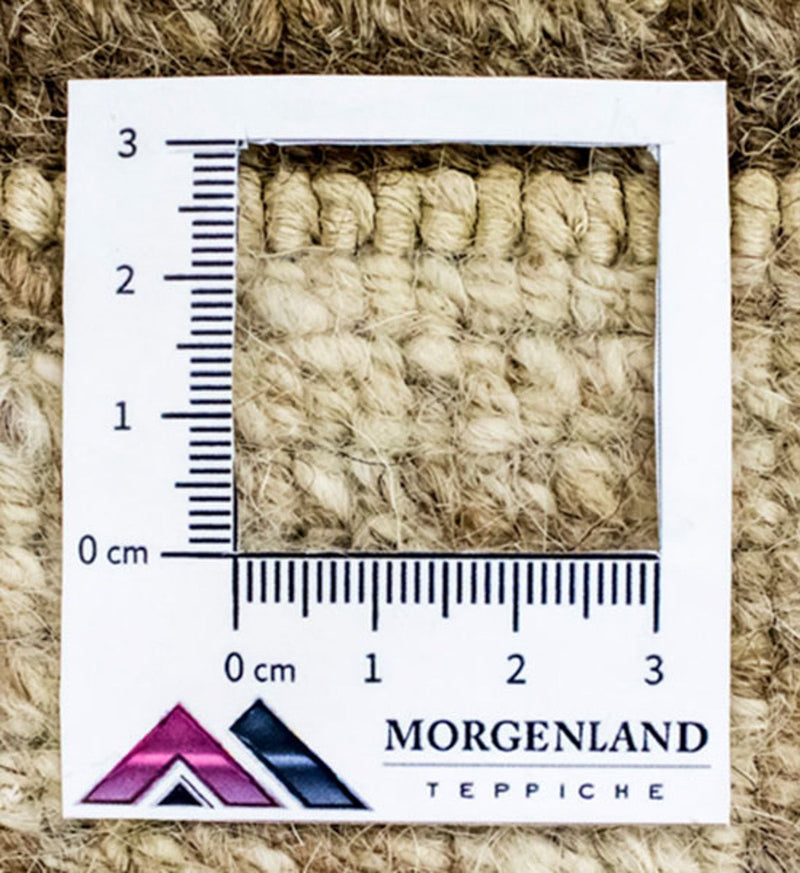 Nepal mattan - 176 x 127 cm - beige