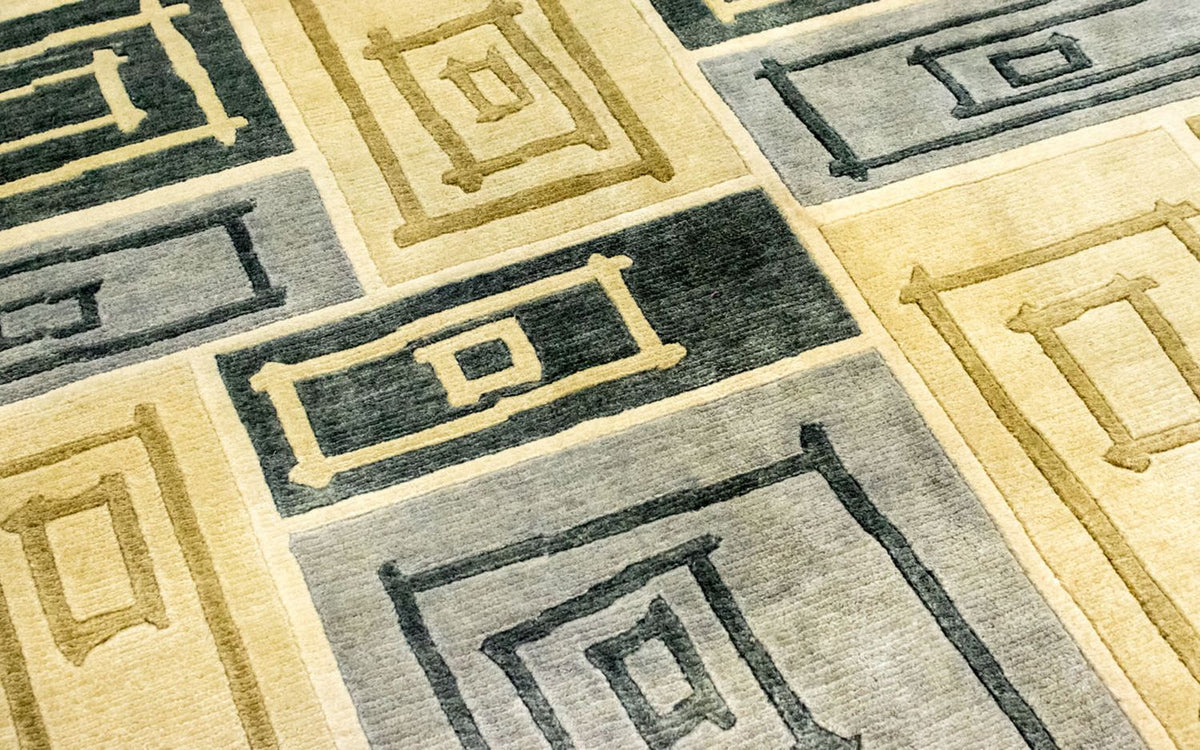 Nepal mattan - 263 x 183 cm - färgad