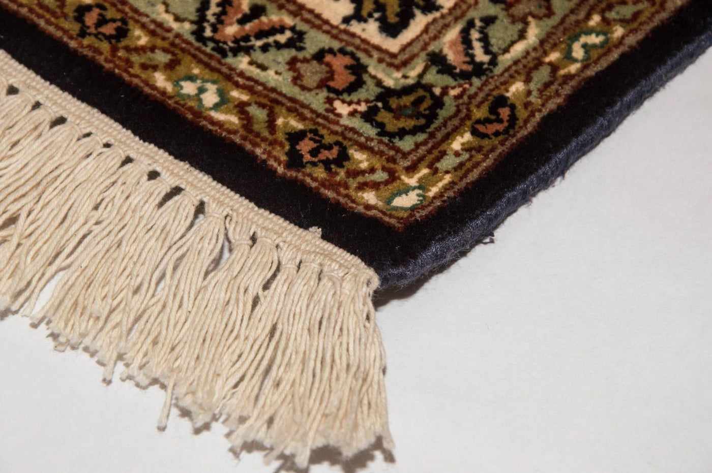 Kashmir silke Mattan 190x127cm - Oriental Carpet