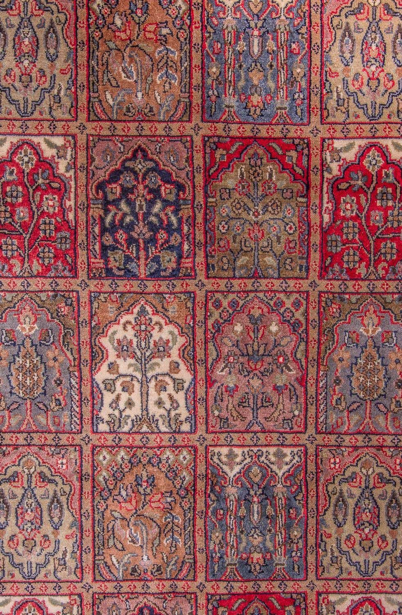 Oriental Carpet - 241 x 163 cm - flerfärgad