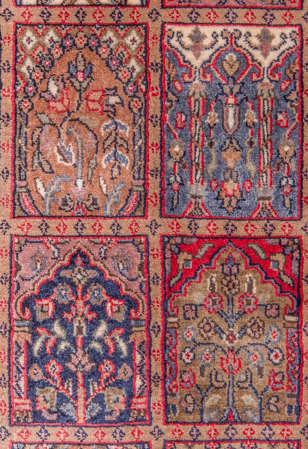 Oriental Carpet - 241 x 163 cm - flerfärgad