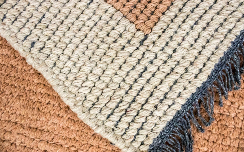 Nepal mattan - 140 x 70 cm - brun