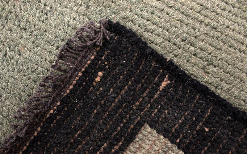 Nepal mattan - 140 x 70 cm - grått