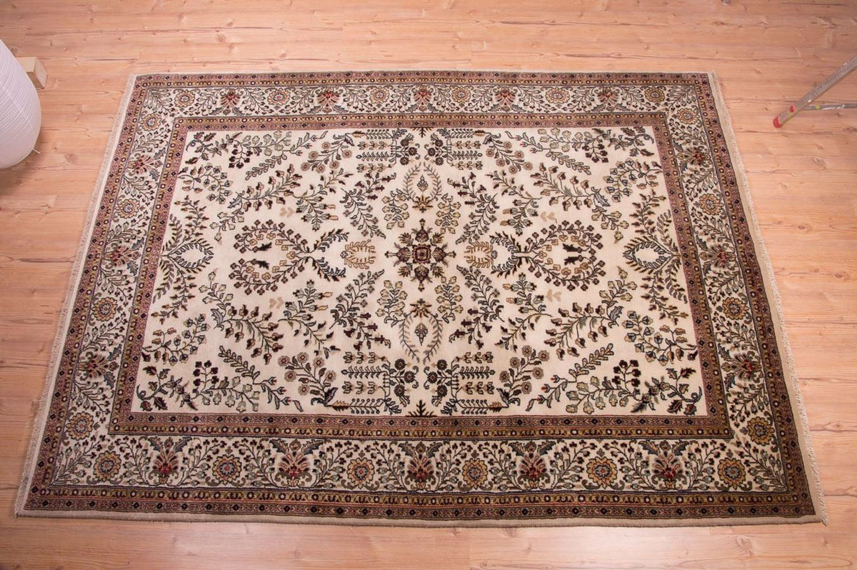 Persisk matta - Classic - 234 x 171 cm - beige