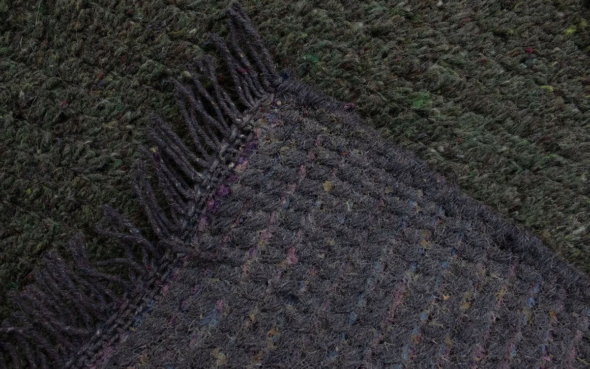 Nepal mattan - 140 x 70 cm - grått