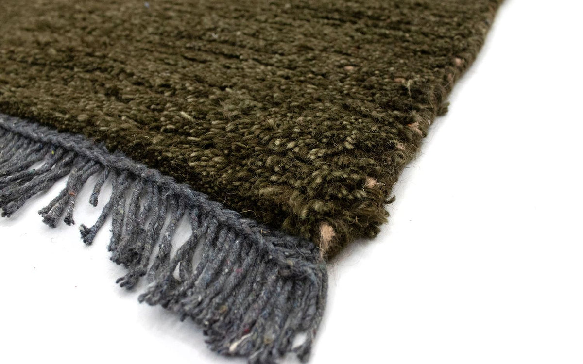 Nepal mattan - 140 x 70 cm - mörkgrön