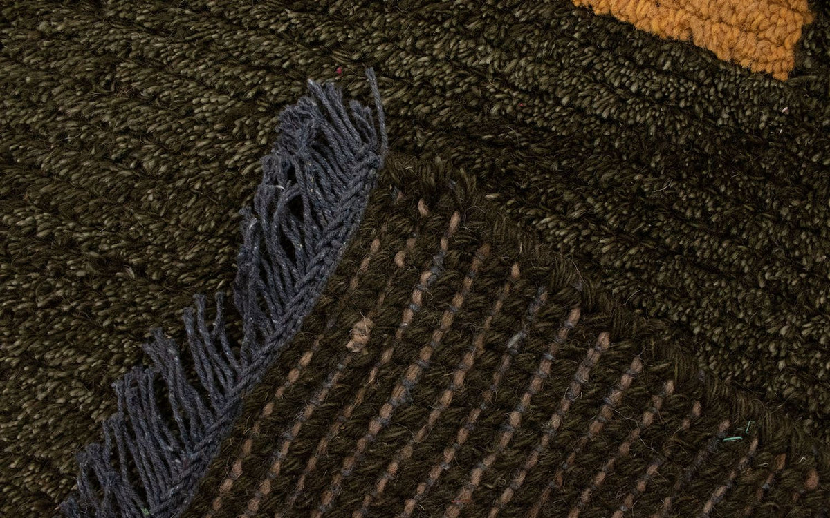 Nepal mattan - 140 x 70 cm - mörkgrön